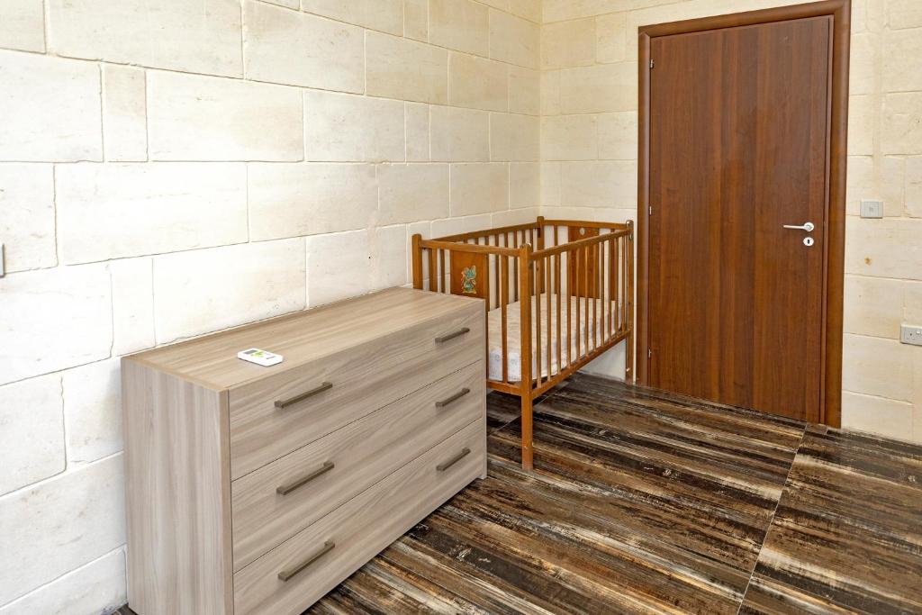 Fotografie z fotogalerie ubytování Holiday Home with Private Pool in Gozo v destinaci Xewkija