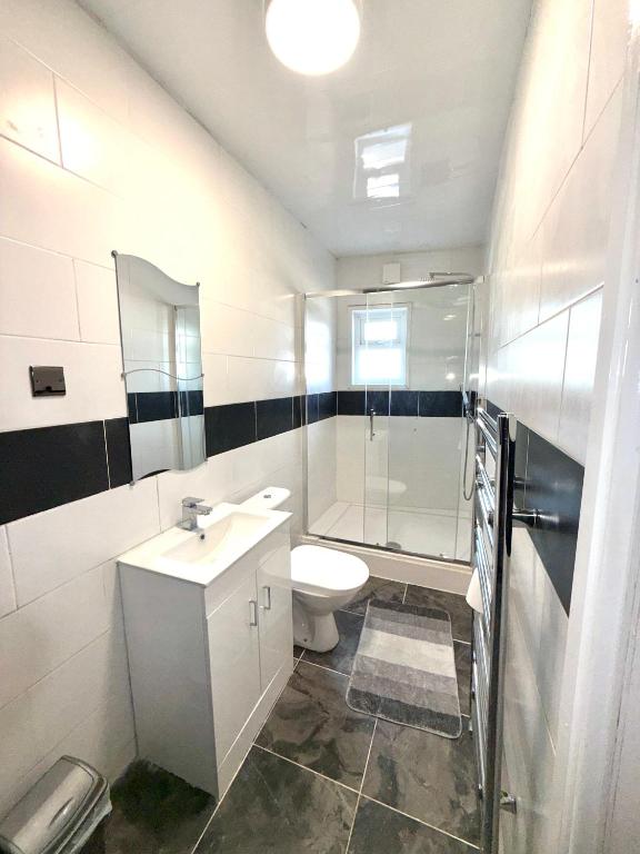 En-suite Rooms in beautiful Bournville Village - Resim 26