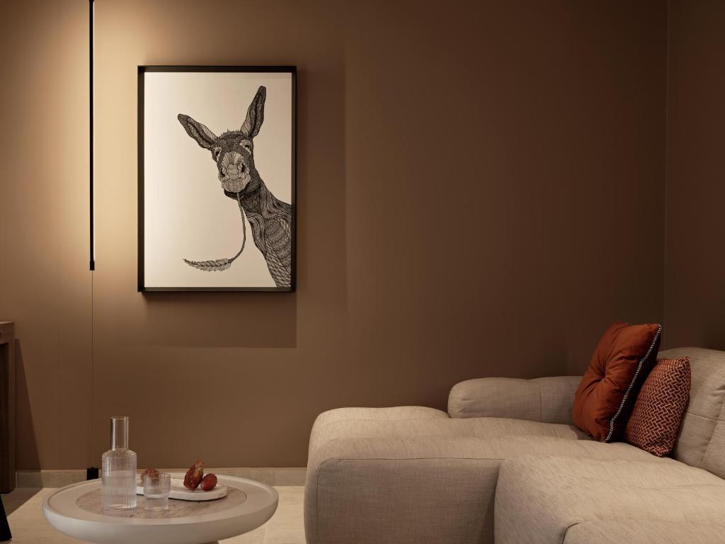 Posezení v ubytování NAUMA PAROS Design Boutique Hotel