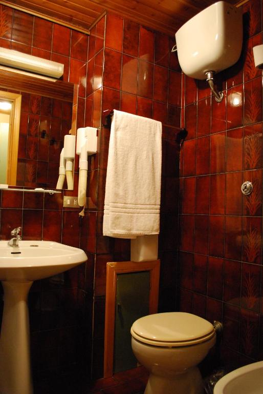 Koupelna v ubytování Hotel Tre Torri