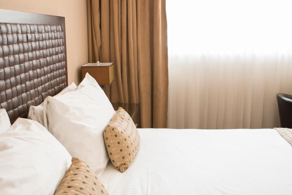 Rincon del Valle Hotel & Suites - Rey Suite