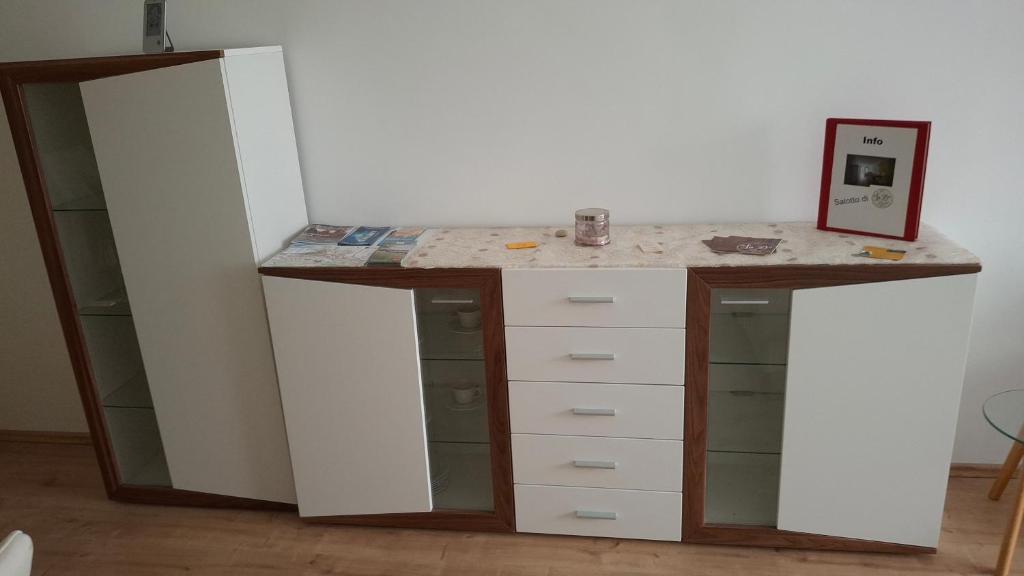Kuchyň nebo kuchyňský kout v ubytování Salotto di LaZia