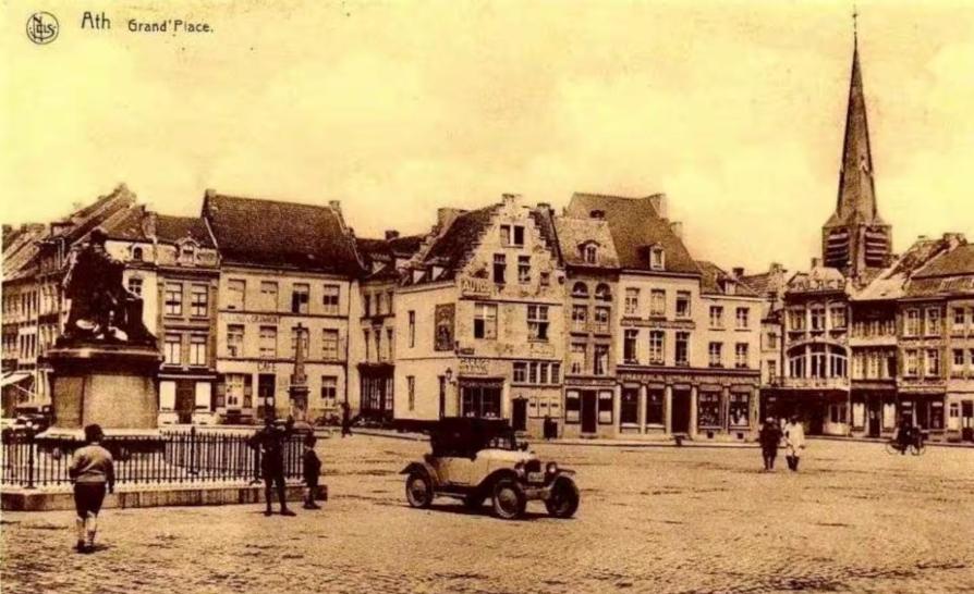 Nespecifikovaný výhled na destinaci Ath nebo výhled na město při pohledu z apartmánu