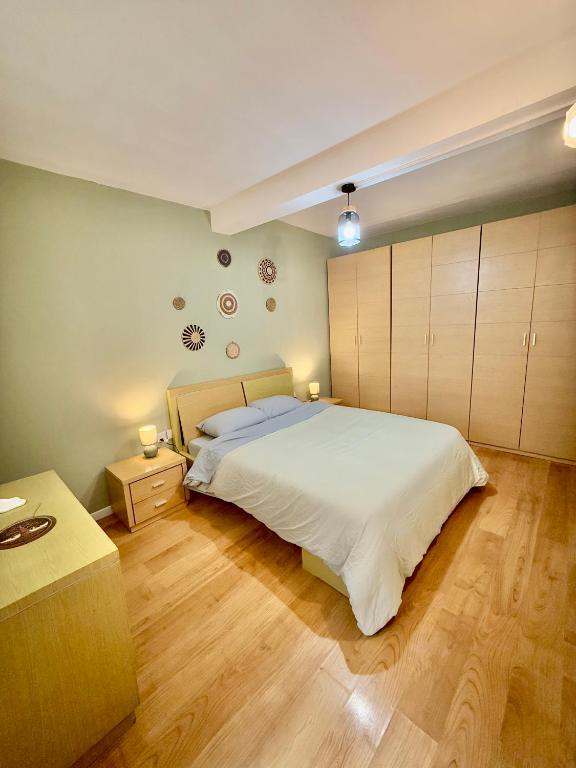 Postel nebo postele na pokoji v ubytování Stylish 2BR in central StJulians