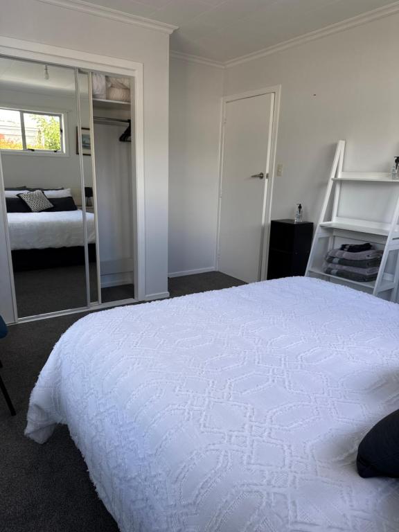 Inglewood shared Home BNB - Resim 19