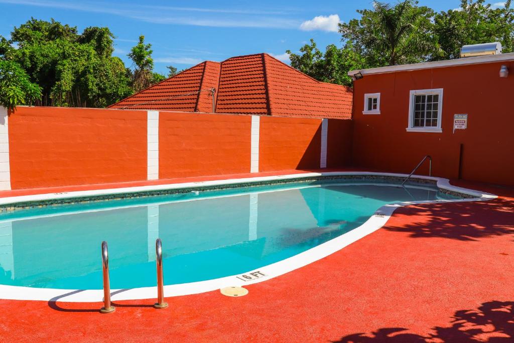 Paradise on the Rocks