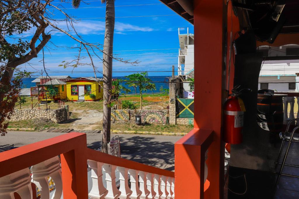 Paradise on the Rocks