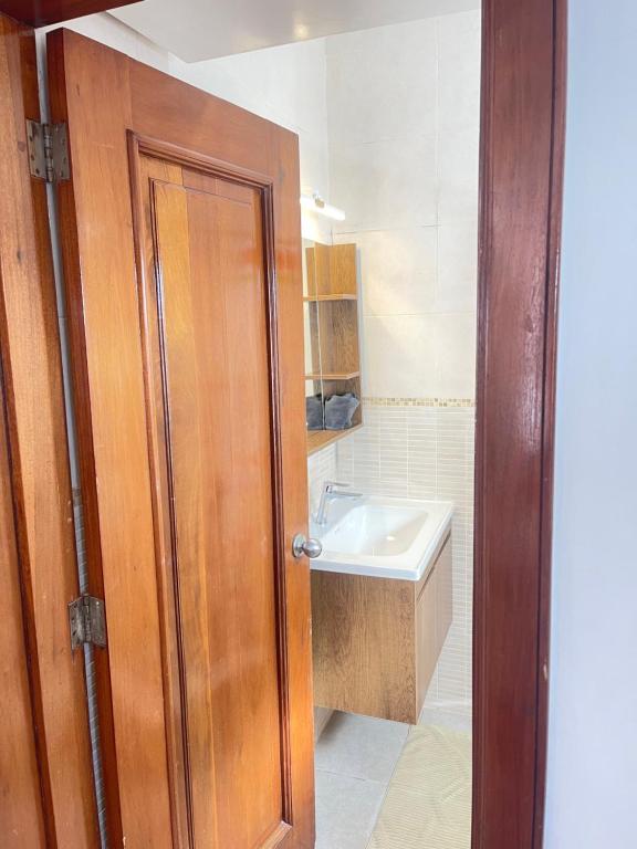 Una cocina o cocineta en Stanza Mare Beach Front