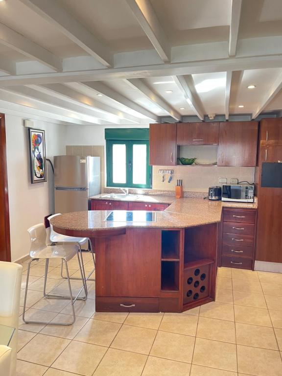 Una cocina o cocineta en Stanza Mare Beach Front
