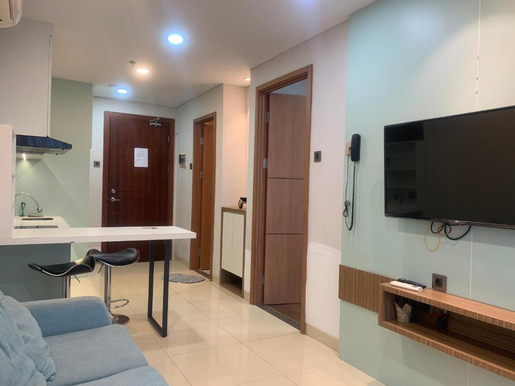 Televisyen dan/atau pusat hiburan di Vasaka The Reiz Condo