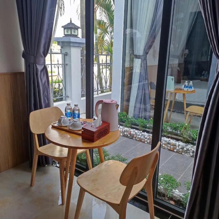 Balkón nebo terasa v ubytování Ngoc Trai Xanh Bungalow