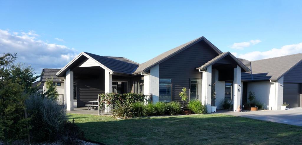 Titoki House - Bed and Breakfast - Resim 1