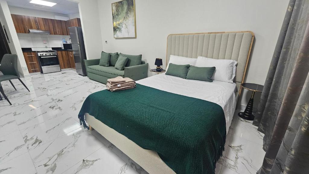 Postel nebo postele na pokoji v ubytování Chic studio W10