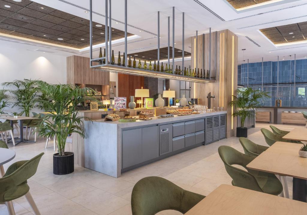 INNSiDE by Melia Valencia Oceanic - Resim 25