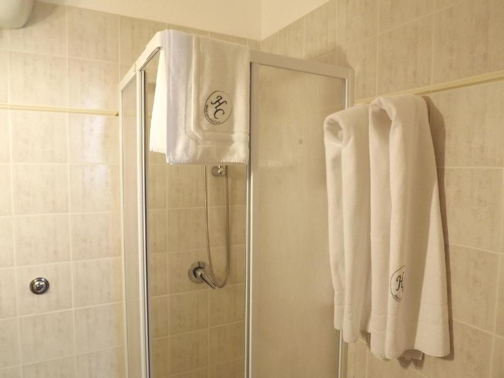 Koupelna v ubytování Hotel Columbia