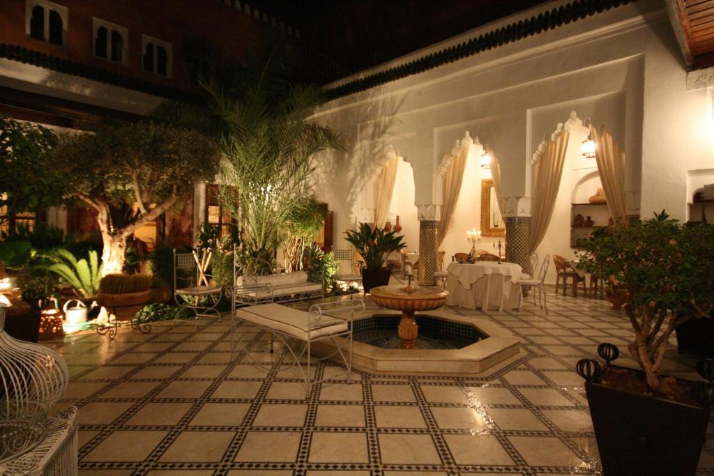 Zahrada ubytování Riad KSAR AGDID