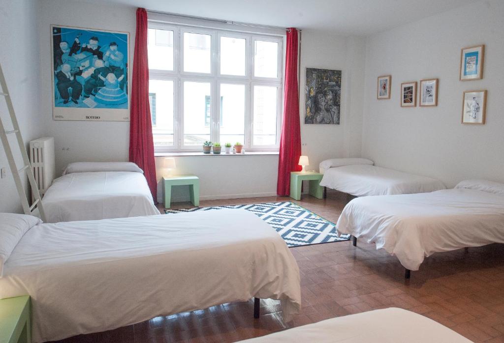 A Room In The City Hostel - 19