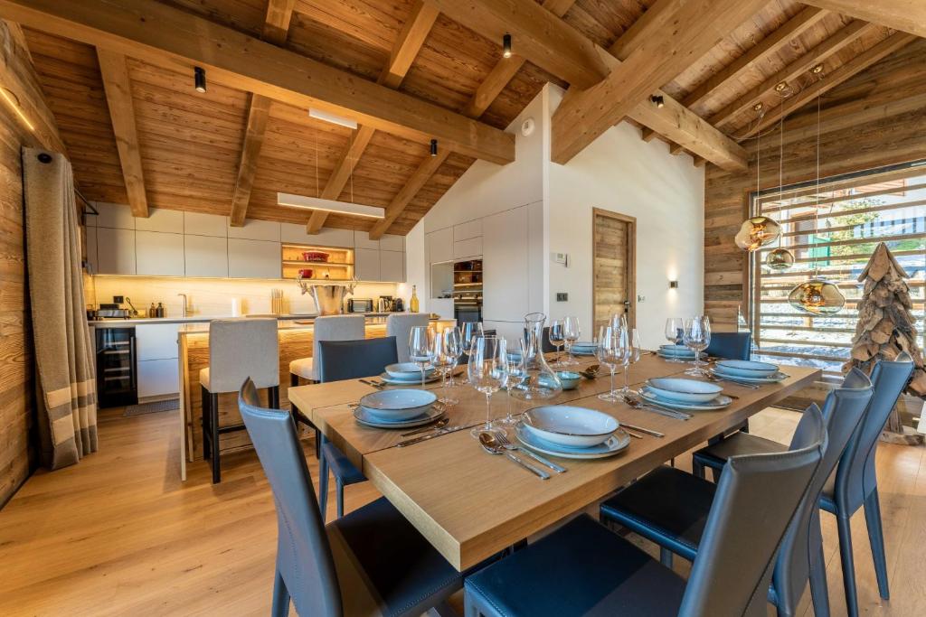 Gambar di galeri bagi Le Chalet Baan - avec vue sur les montagnes di Combloux
