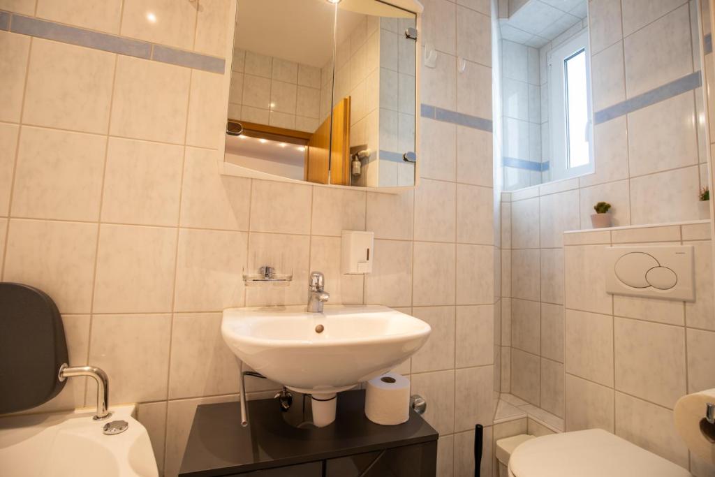 Bagno di Special ROGER F RABBIT 1 Apartment, Roche Towers, 10-STAR