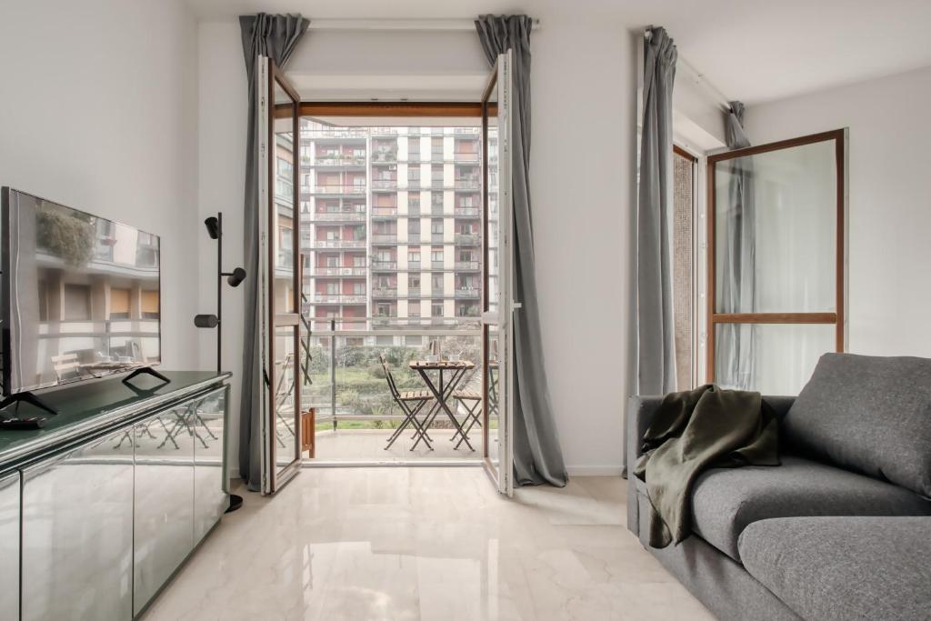 JOIVY Beautiful and modern apartment with 2 balconies