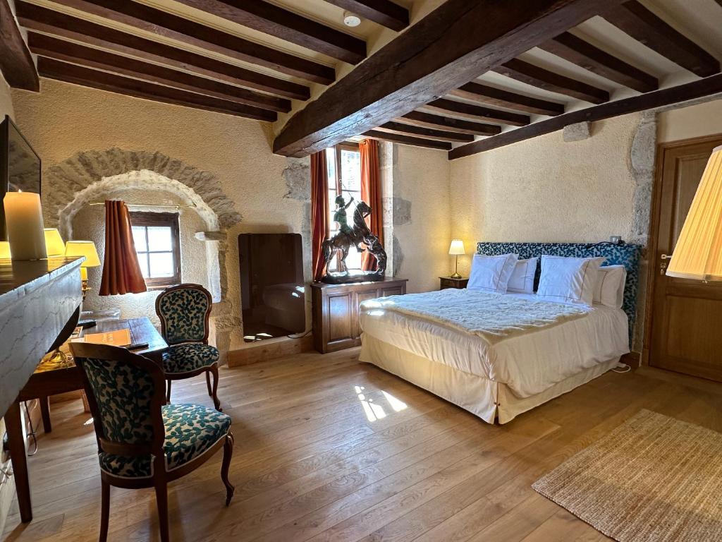 Postel nebo postele na pokoji v ubytování Gite, chambre d hôte L échoppe est belle