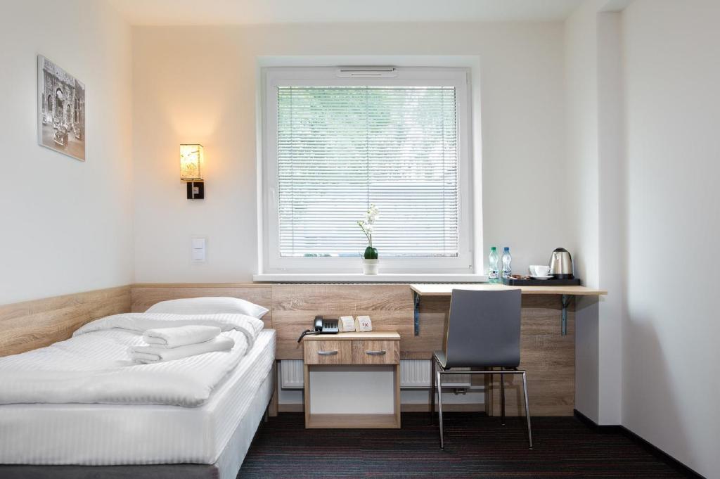 
Classic Single Room with Extra Bed
