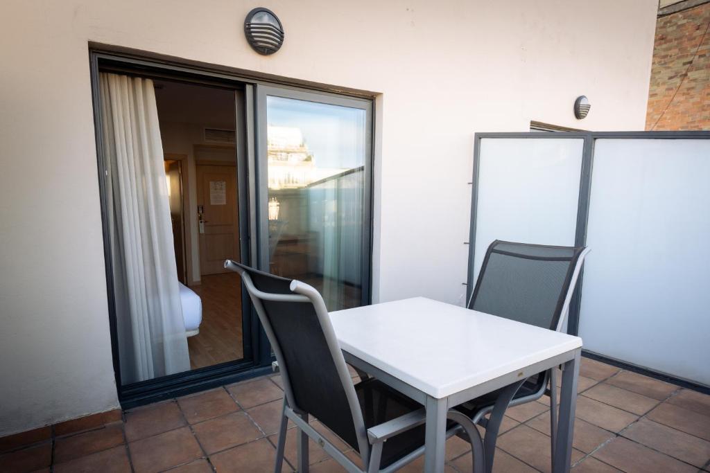 Petit Palace Eixample - Resim 45