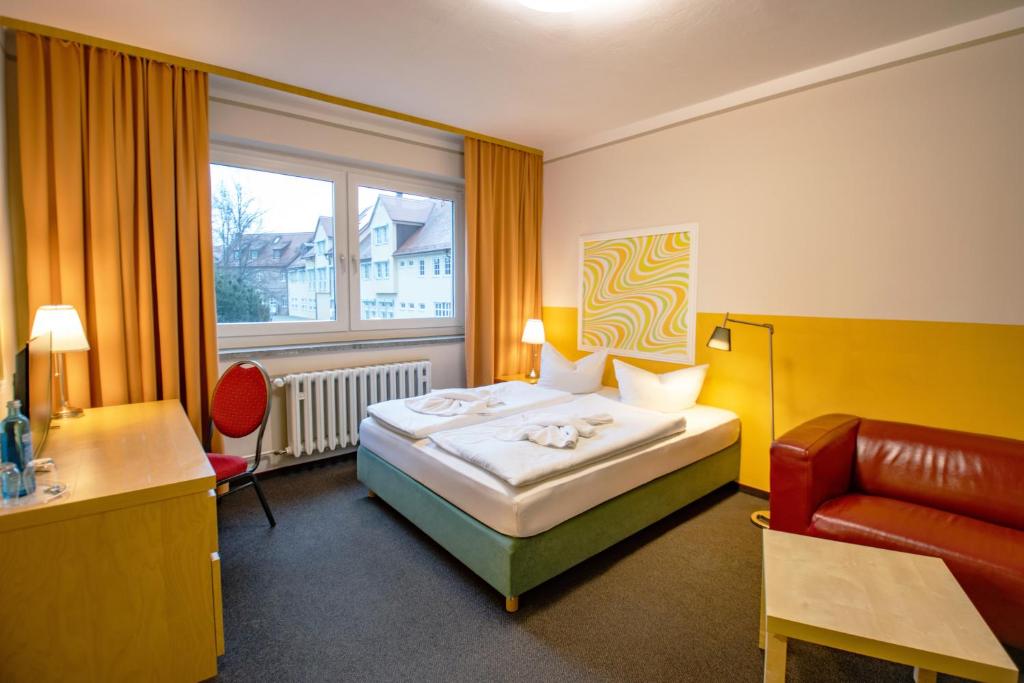 Hotel Schloss Nebra - Chambre Quadruple Économique Dans La Dépendance