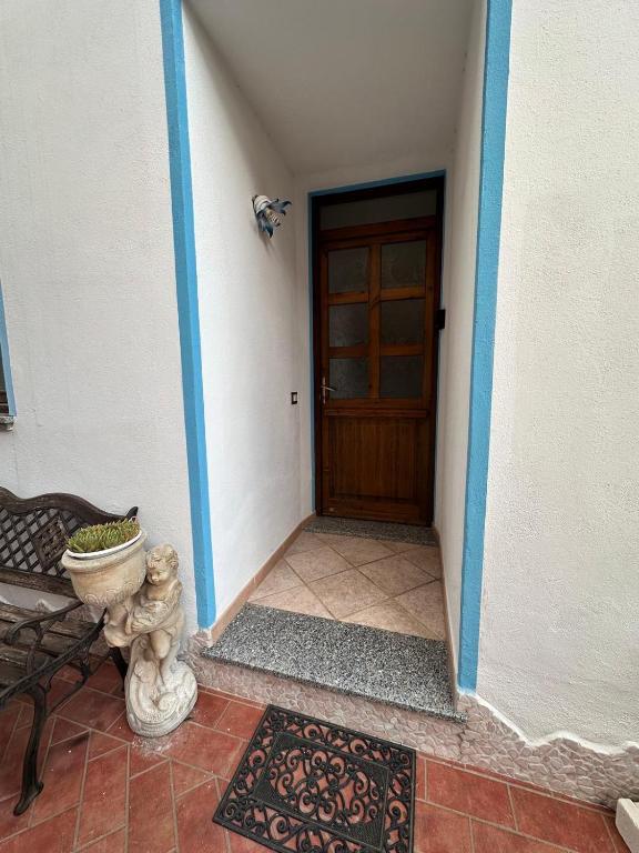 Zdjęcie z galerii obiektu Appartamento 5 Vista Panoramica w mieście Cala Gonone