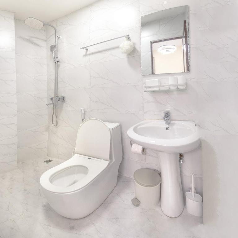 امکانات 2 room serviced apartment - تصویر ۴