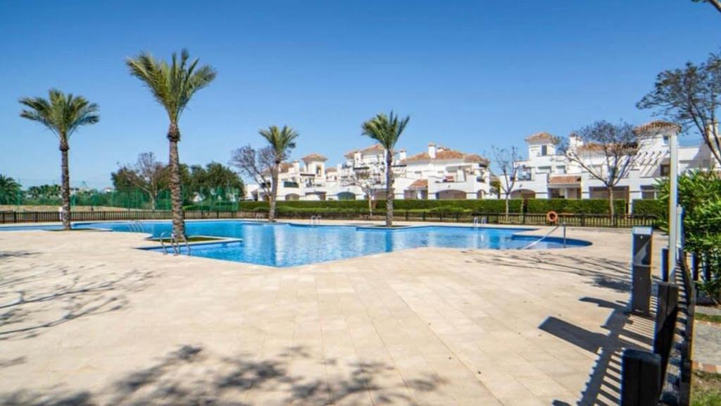 Bazén v ubytování La Torre Golf Resort nebo v jeho okolí