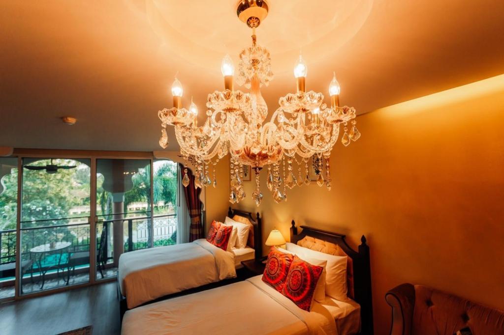 SHEIK ISTANA HOTEL CHIANGMAl - Resim 2