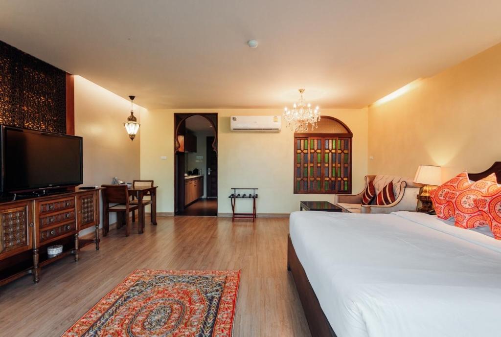 SHEIK ISTANA HOTEL CHIANGMAl - Resim 44