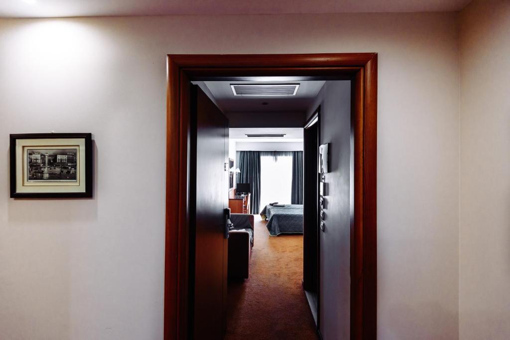 Fotografie z fotogalerie ubytování Athens Mirabello v Aténách