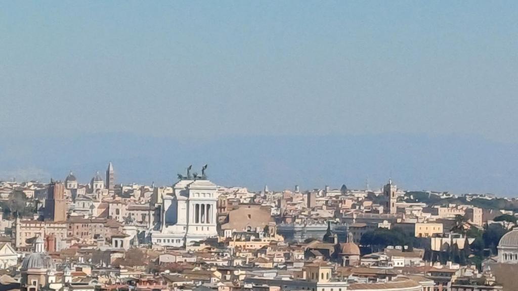 Uma vista geral de Roma ou a vista da cidade a partir da casa de hóspedes