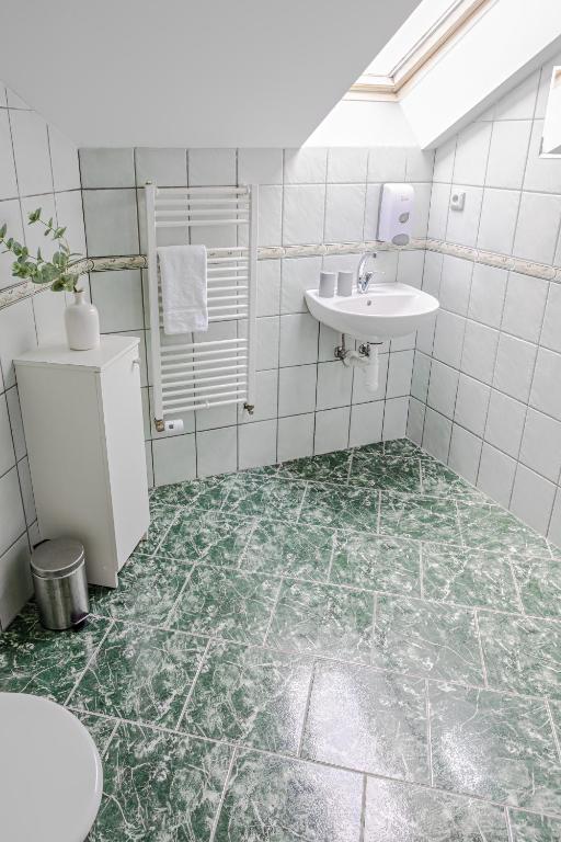 Koupelna v ubytování Penzion Ronox