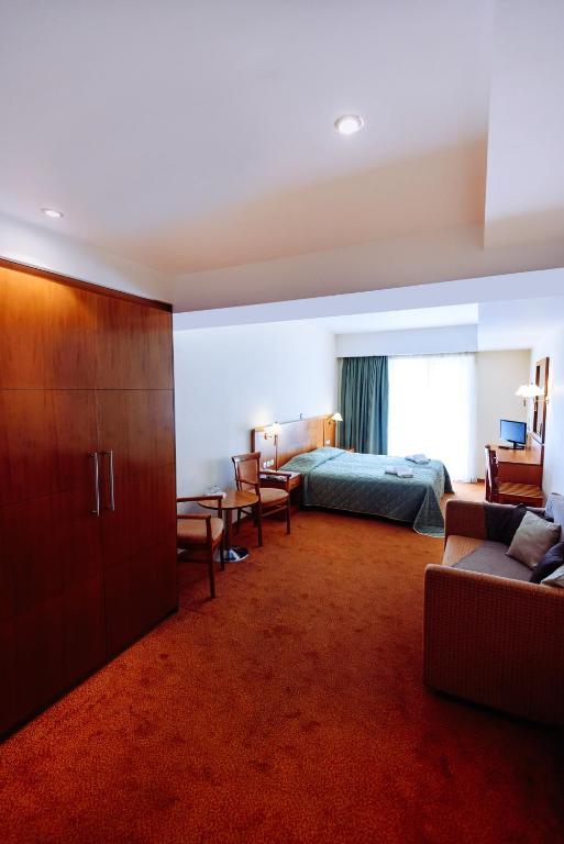 Athens Mirabello - Resim 24