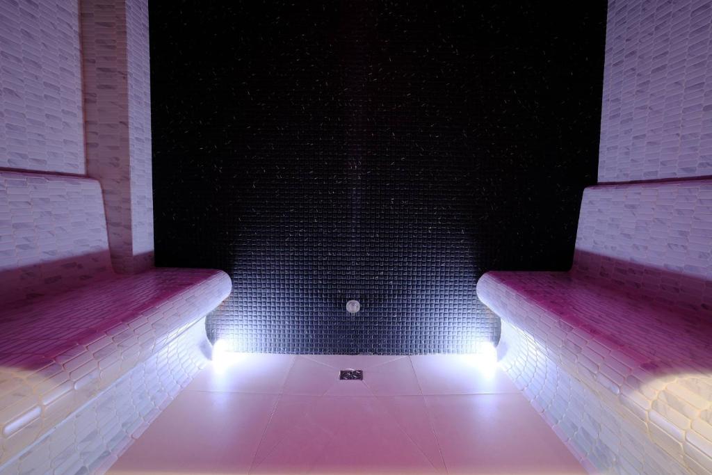 WR SPORT HOTEL & SPA - Centrum Sportu i Rozrywki - Resim 10