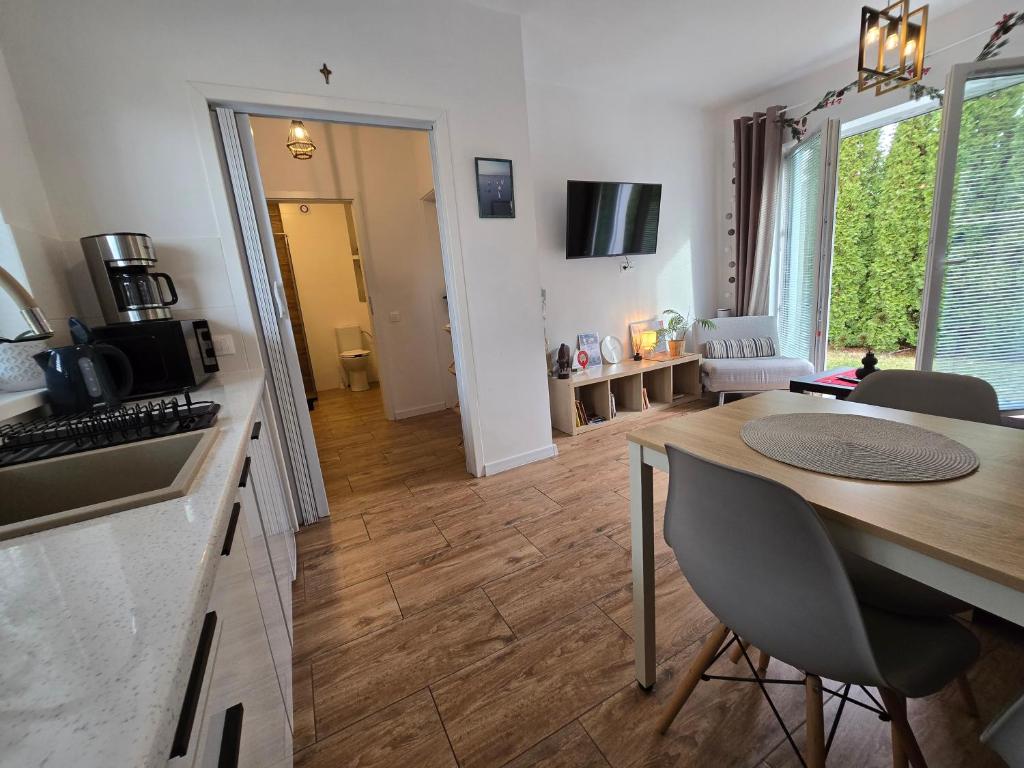 Kuchyň nebo kuchyňský kout v ubytování Apartament Danuta Mrągowo