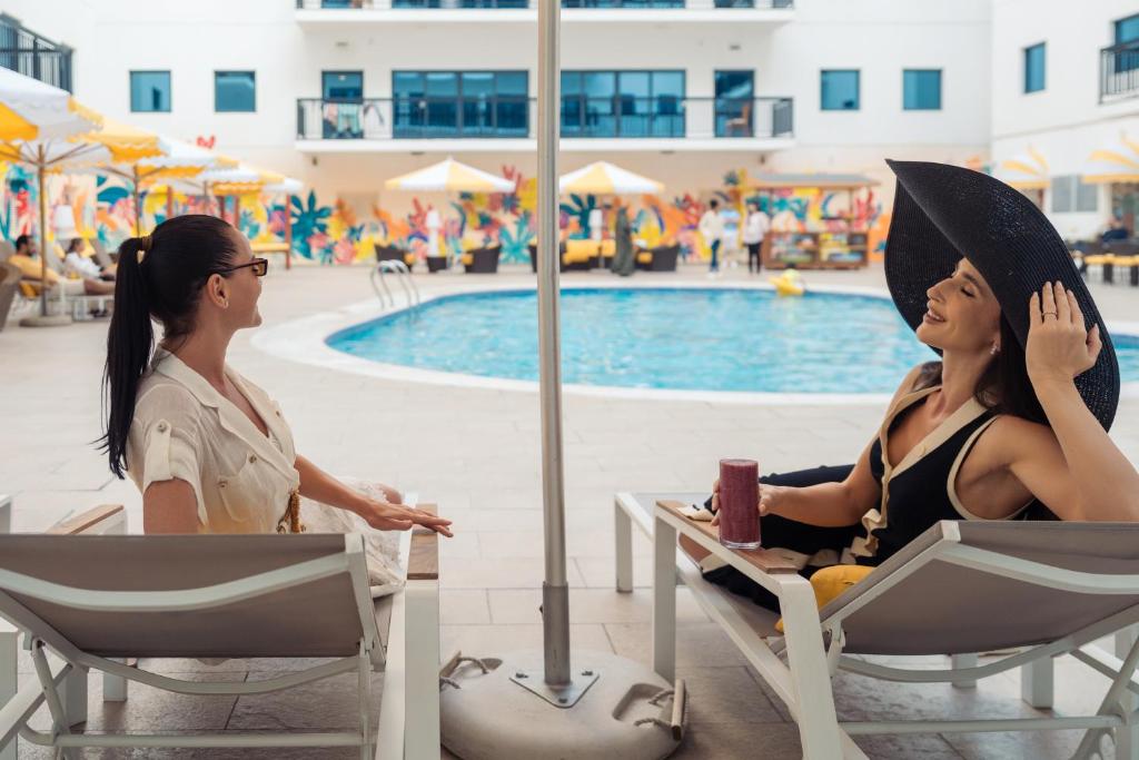 Hosté ubytování Golden Sands Suites