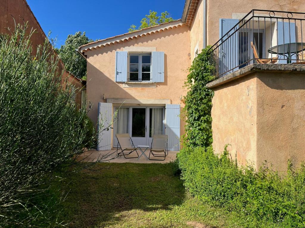 Zahrada ubytování Historic Bastide With Private Pool In The Luberon
