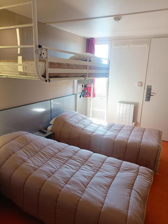 FASTHOTEL Reims Est - Taissy - Resim 2