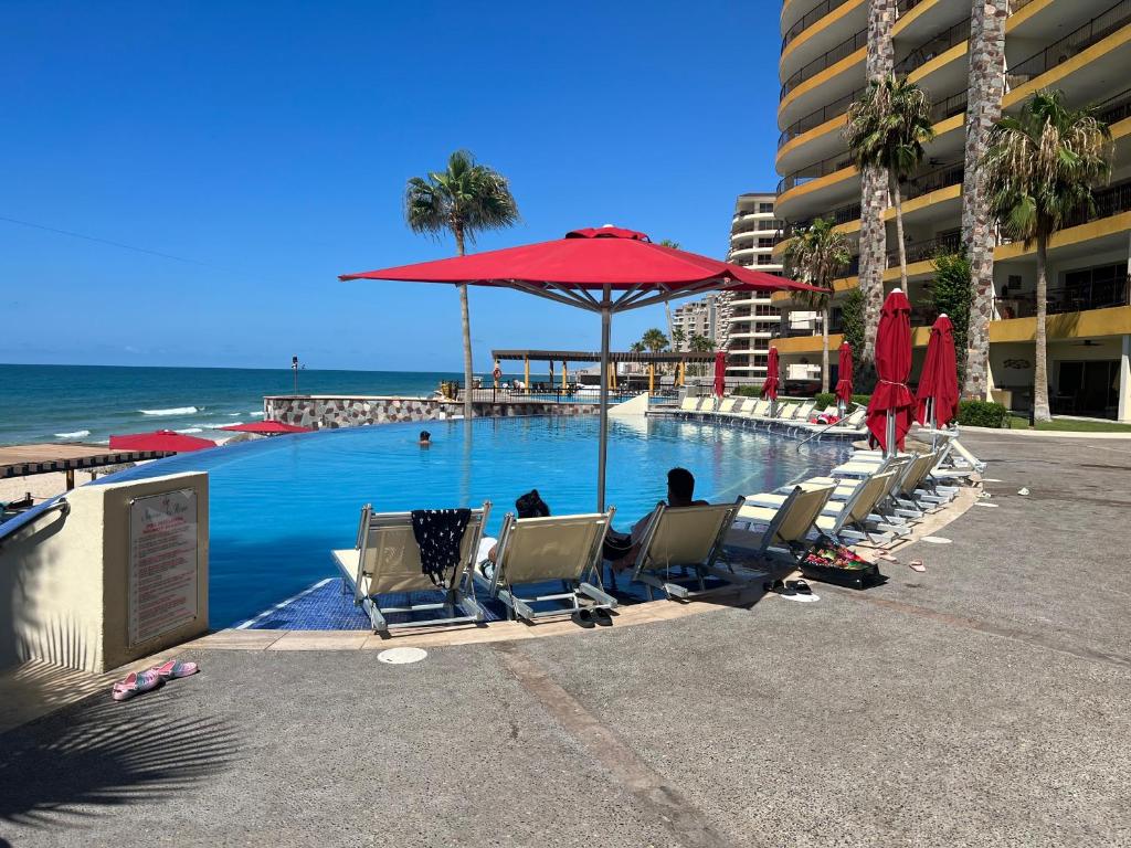 Πισίνα στο ή κοντά στο Sonoran Sky