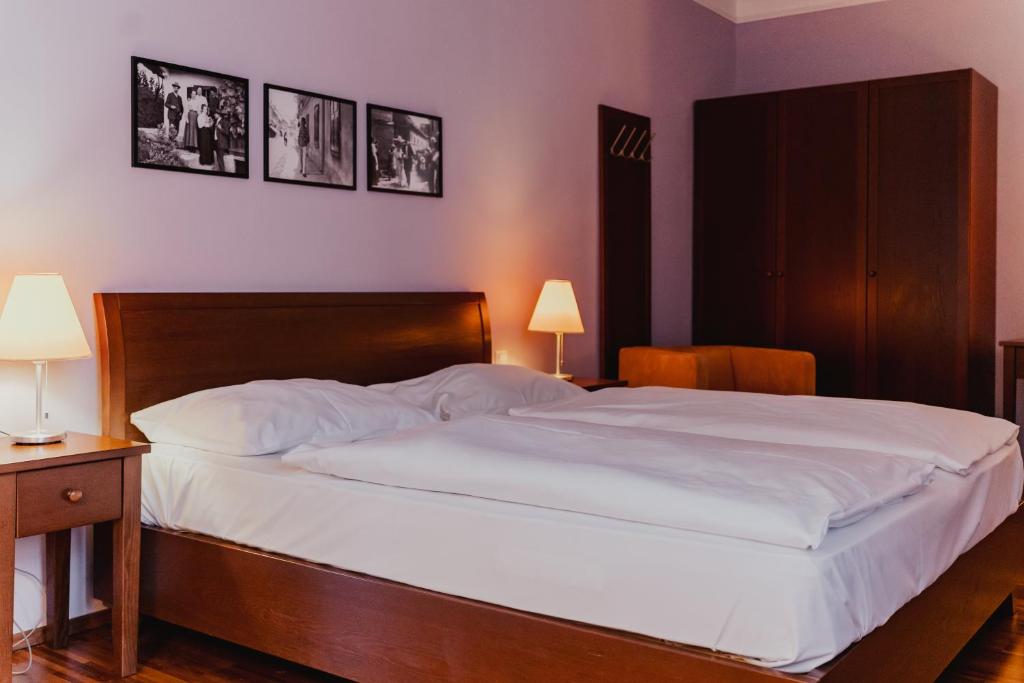 Posteľ alebo postele v izbe v ubytovaní Hotel Sporer