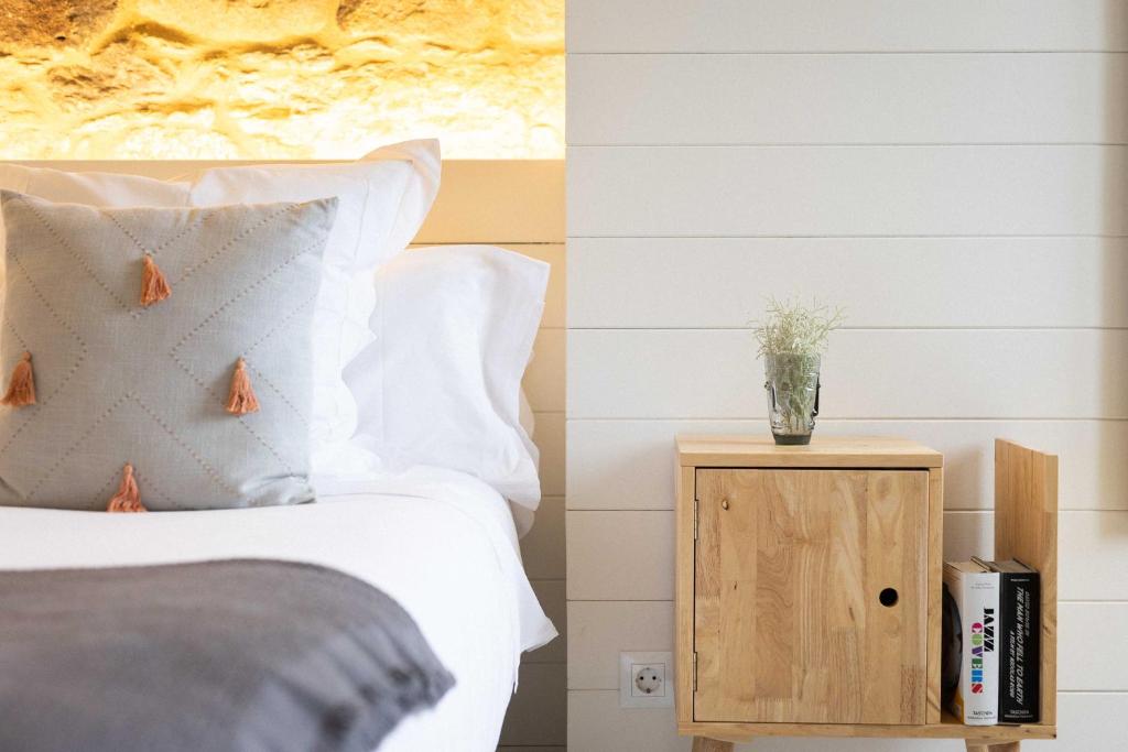 The Tailor's Garden - 8