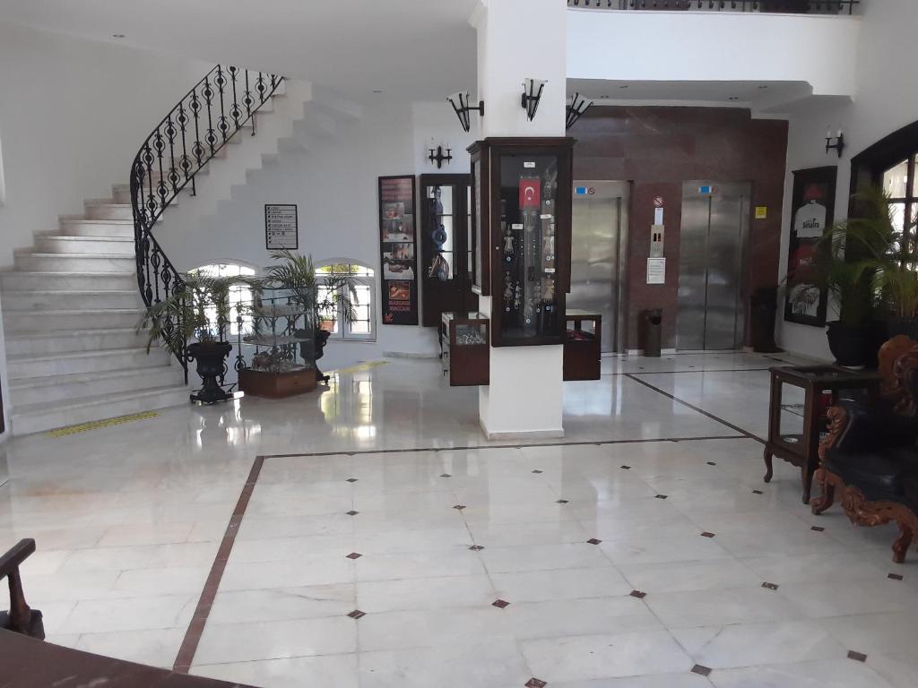 Vstupní hala nebo recepce v ubytování Hotel Sinatra - All Inclusive