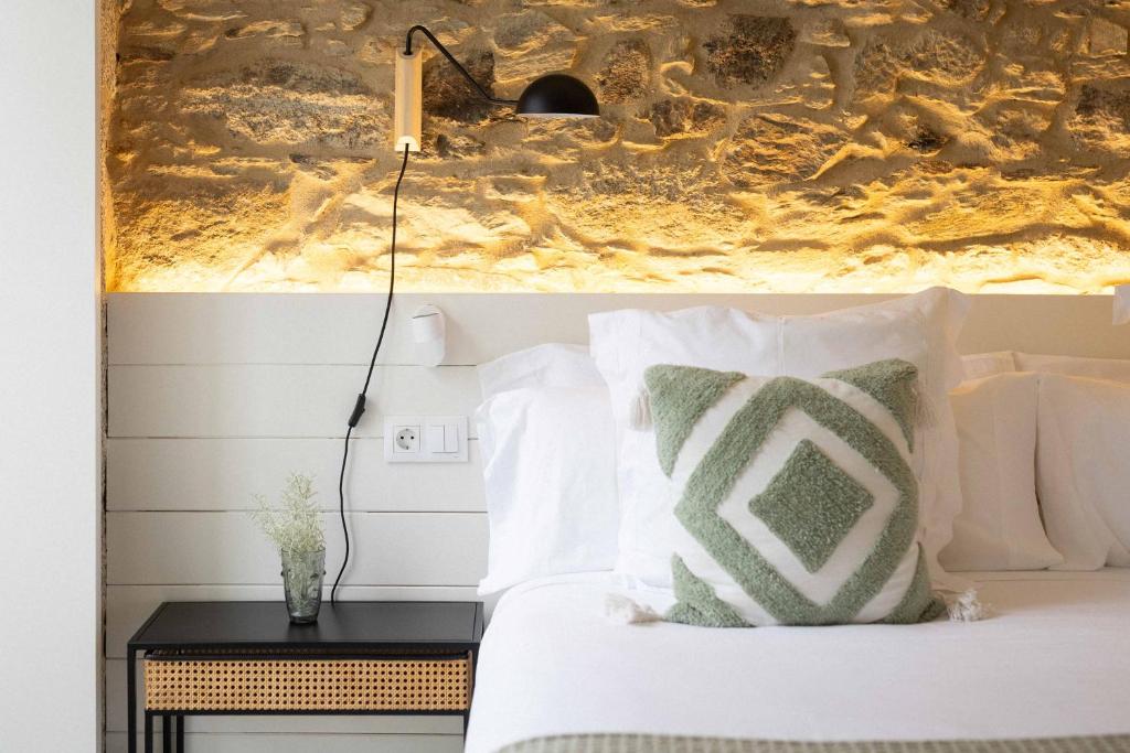 The Tailor's Garden - 14