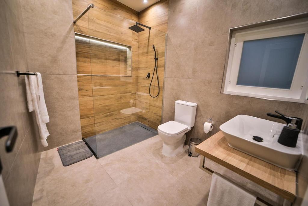 Koupelna v ubytování Bell & Beam - A Timeless Gozitan Stay in Victoria