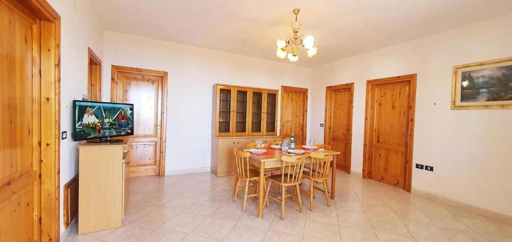 Agriturismo Le Ville con Piscina idromassaggio, Capo Vaticano - Apartamento De Tres Habitaciones Con Vista Al Mar