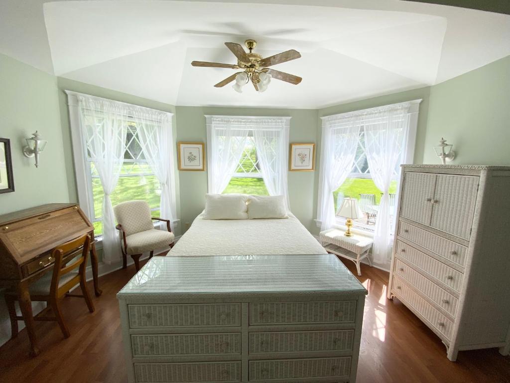 Friendly City Inn B&B - Suite Queen